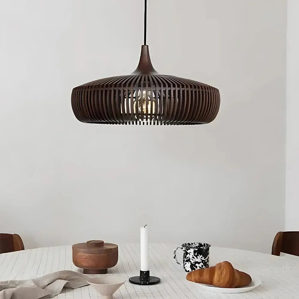 Hanglamp Scandinavisch met Houten Lattenwerk en Ronde Kap
