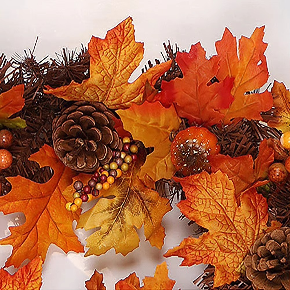 Herfstslinger met Esdoornbladeren, Dennenappels en Pompoenen met Optionele LED-verlichting