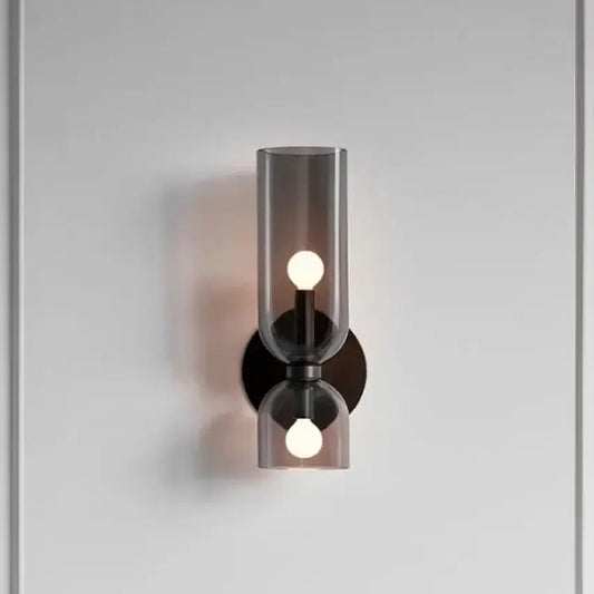 Wandlamp Modern met Dubbele Glazen Kap en Twee Lichtpunten