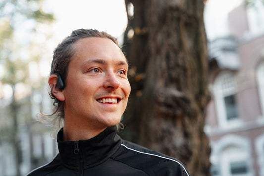 Waarom-Bone-Conduction-Perfect-is-voor-Sporters-Veiligheid-en-Geluidskwaliteit-Gecombineerd Bonuze