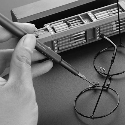 Schroevendraaierset van Chroom-Vanadium Staal met Magnetische Tips en Ergonomische Handgreep 2