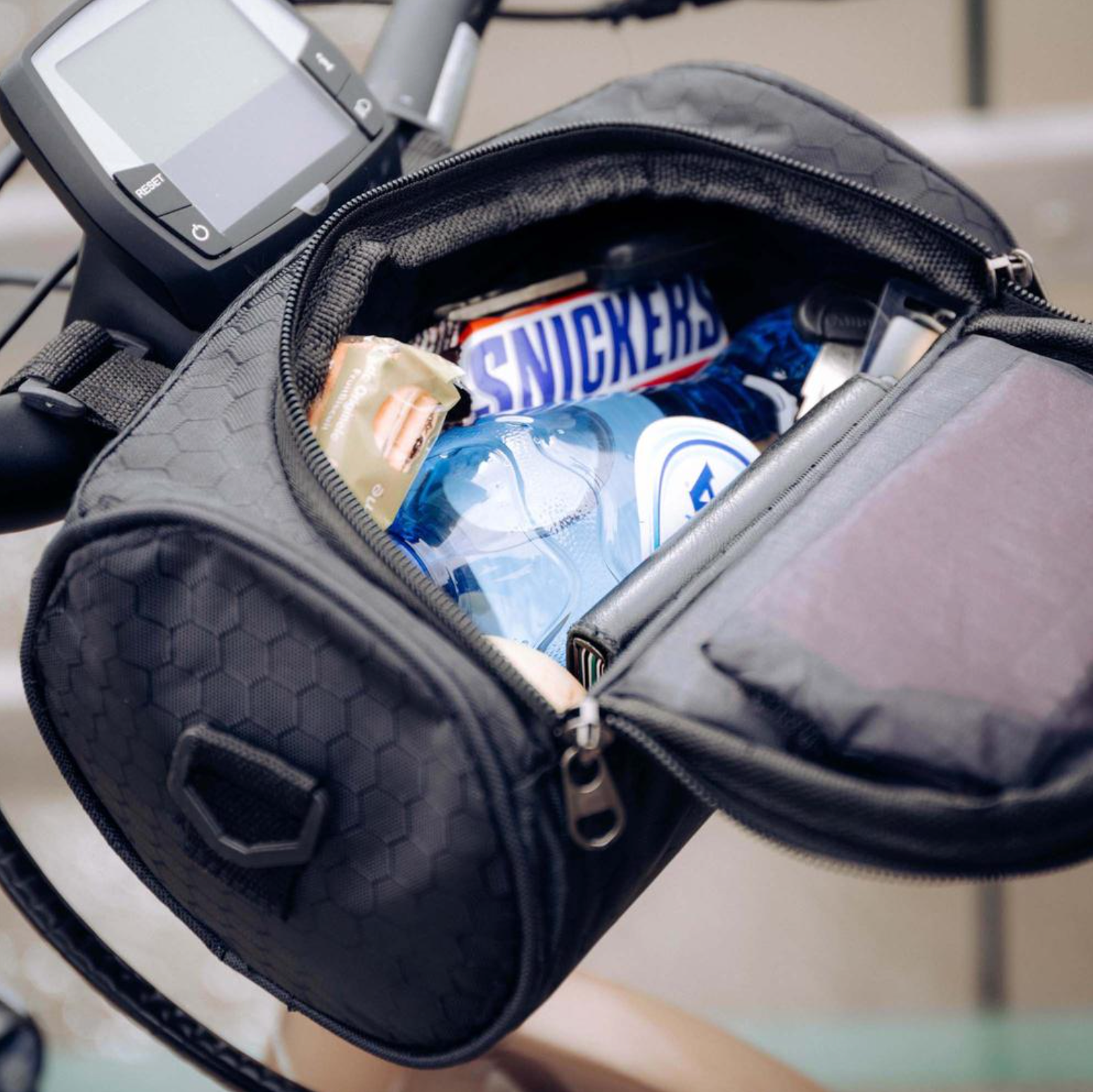 Waterdichte Fietstas met Touchscreen en Multifunctioneel Ontwerp voor Fietstocht 1