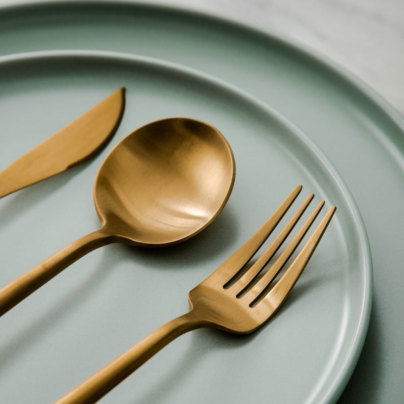 Bestekset Minimalistisch Design met Titanium Coating 20-delig