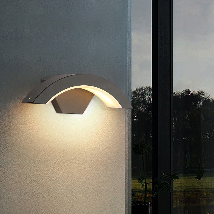 Buitenwandlamp Modern met Gebogen LED Arm voor Tuin en Terras