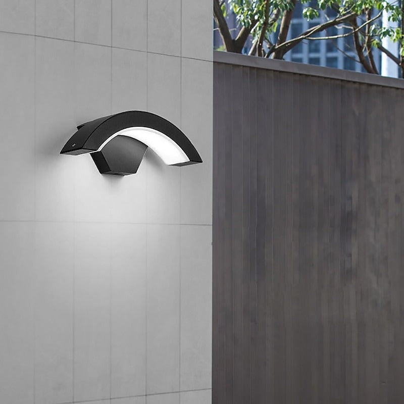 Buitenwandlamp Modern met Gebogen LED Arm voor Tuin en Terras
