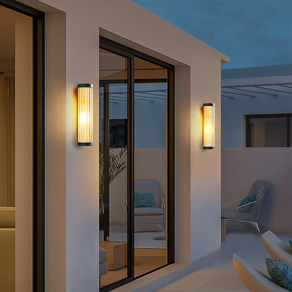 Buitenwandlamp Modern met Geribbelde Glazen Buis en IP65 voor Tuin en Terras