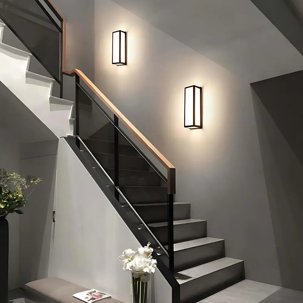 Buitenwandlamp Modern met Rechthoekige Kap en Geïntegreerde LED