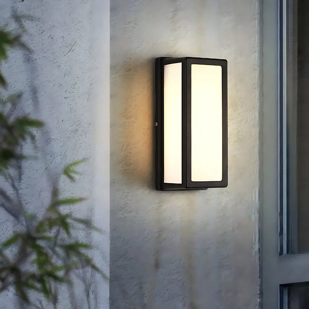 Buitenwandlamp Modern met Rechthoekige Kap en Geïntegreerde LED