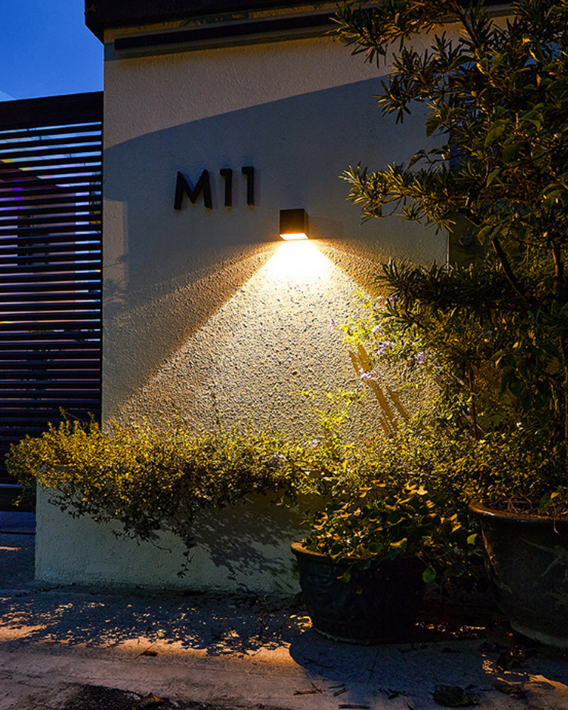 Buitenwandlamp Modern Solair met Geïntegreerde LED en Automatische Lichtsensor