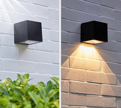 Buitenwandlamp Modern Solair met Geïntegreerde LED en Automatische Lichtsensor