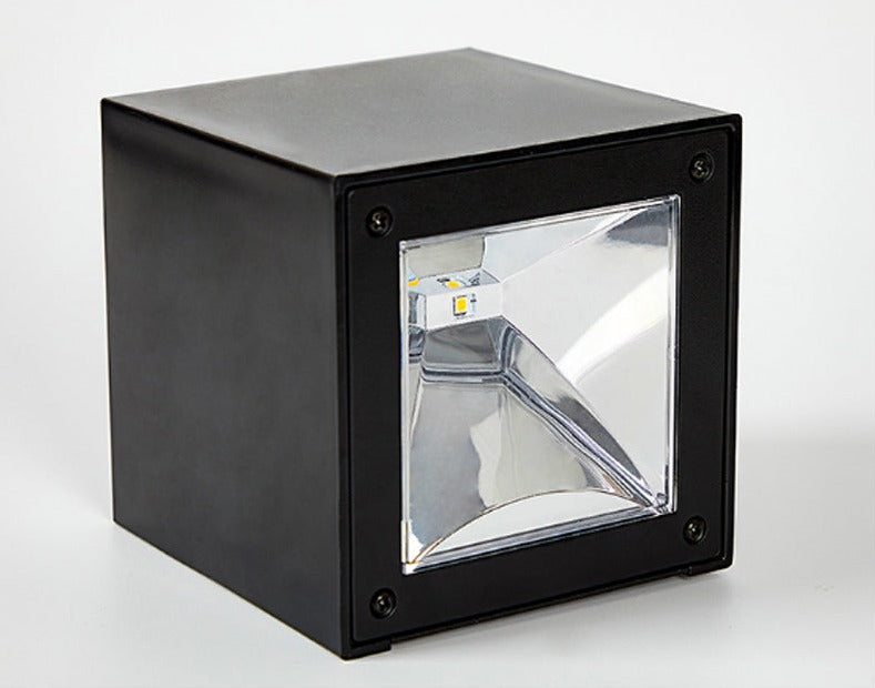 Buitenwandlamp Modern Solair met Geïntegreerde LED en Automatische Lichtsensor