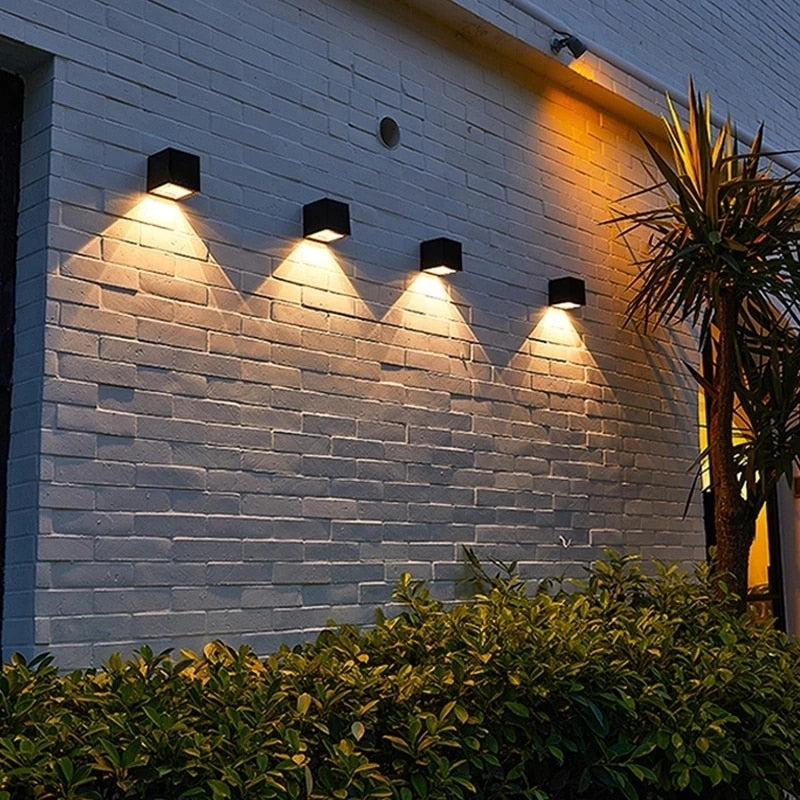Buitenwandlamp Modern Solair met Geïntegreerde LED en Automatische Lichtsensor