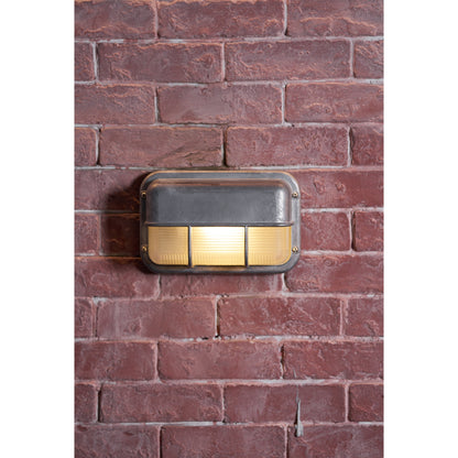 Buitenwandlamp Nautisch Industrieel met Aluminium Behuizing en Opaal Glasdiffuser