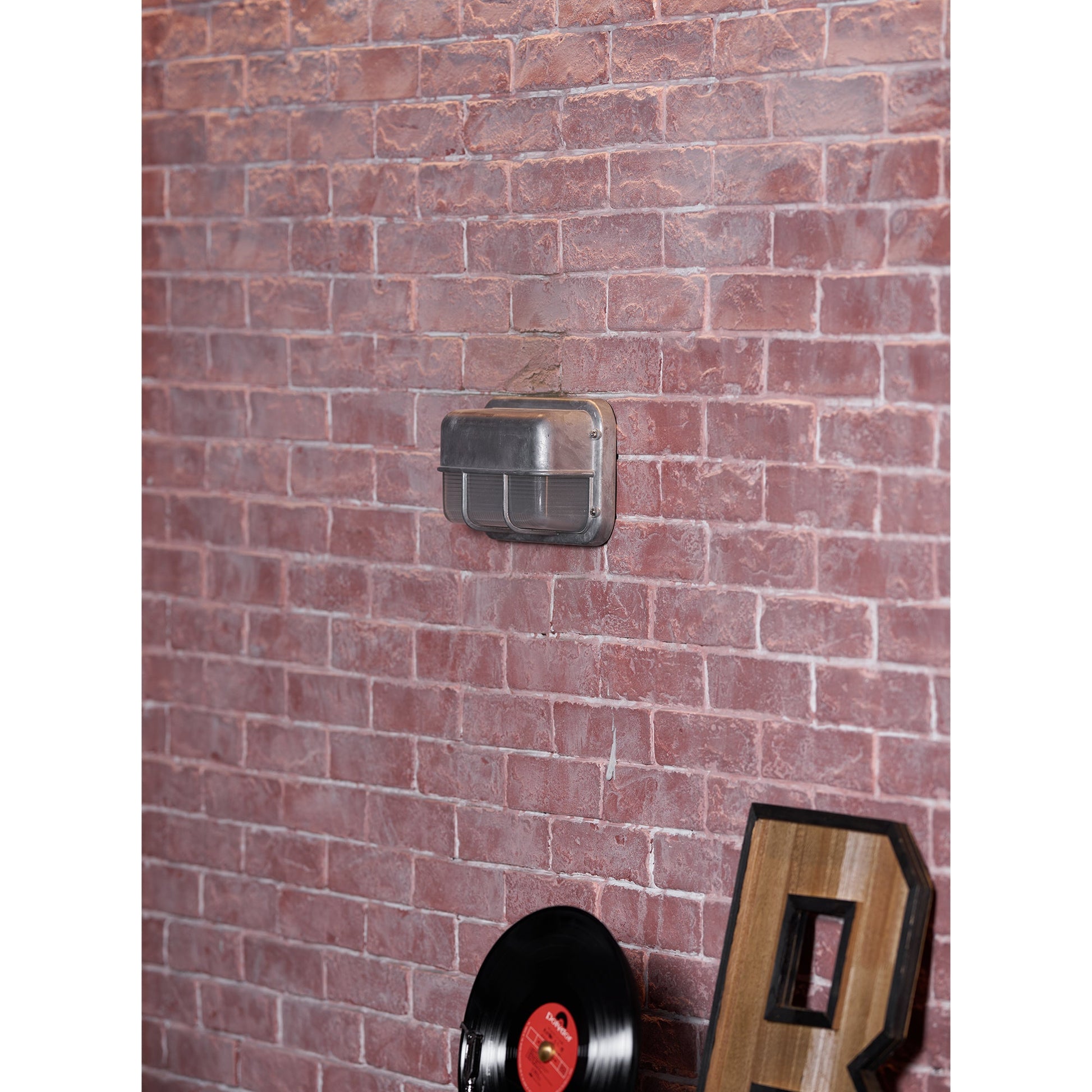 Buitenwandlamp Nautisch Industrieel met Aluminium Behuizing en Opaal Glasdiffuser
