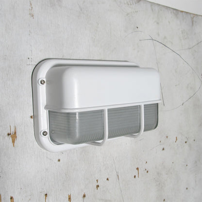 Buitenwandlamp Nautisch Industrieel met Aluminium Behuizing en Opaal Glasdiffuser