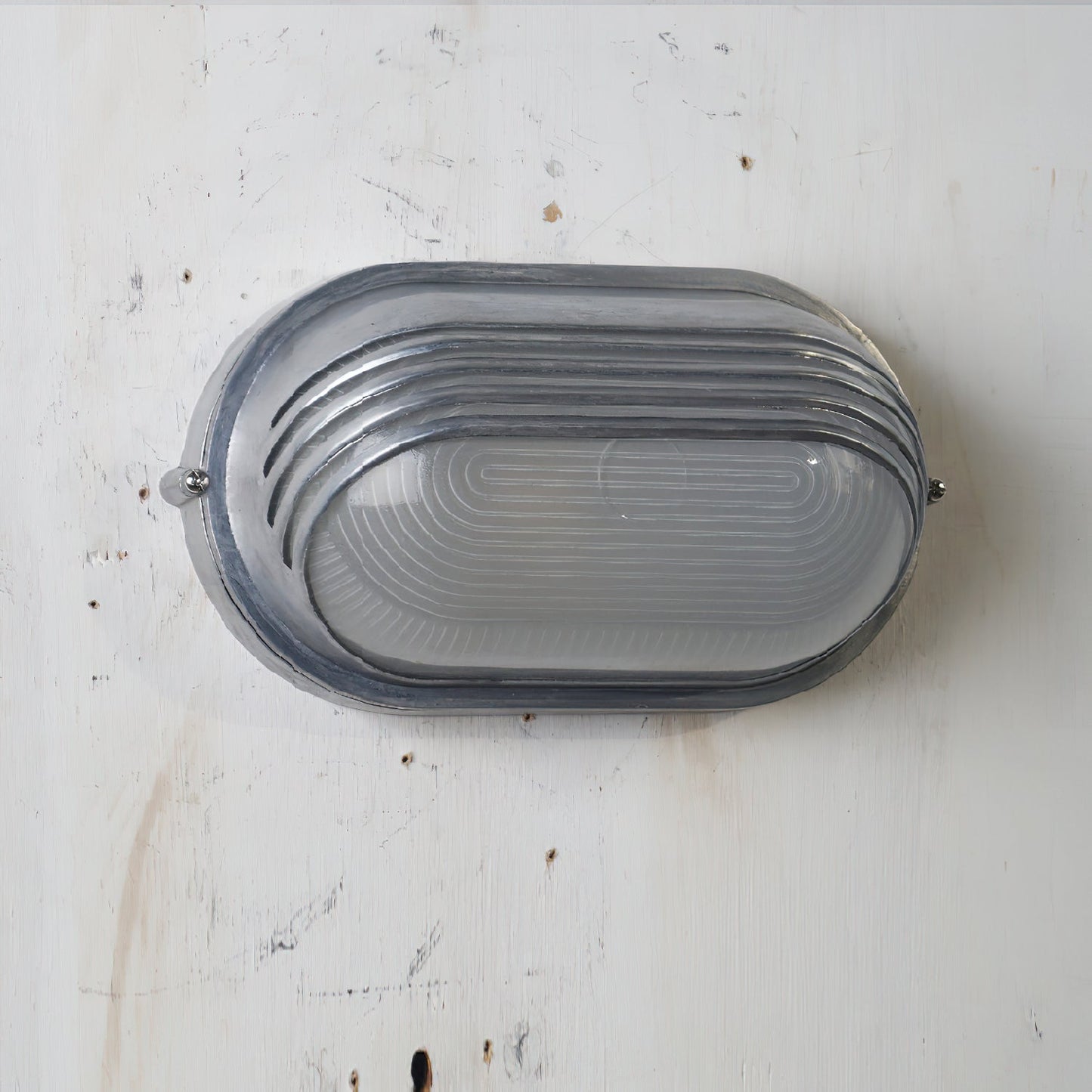 Buitenwandlamp Nautisch Industrieel met Aluminium Behuizing en Opaal Glasdiffuser