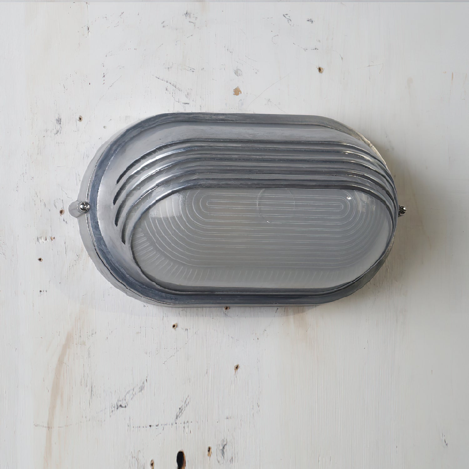 Buitenwandlamp Nautisch Industrieel met Aluminium Behuizing en Opaal Glasdiffuser