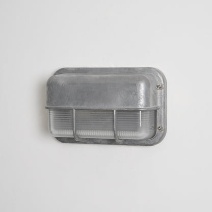 Buitenwandlamp Nautisch Industrieel met Aluminium Behuizing en Opaal Glasdiffuser