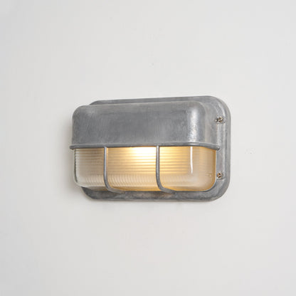 Buitenwandlamp Nautisch Industrieel met Aluminium Behuizing en Opaal Glasdiffuser