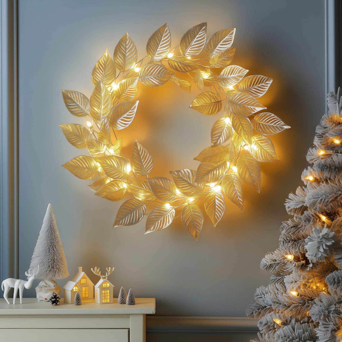 Decoratieve LED Krans met Bladeren en Warm Licht op Batterijen