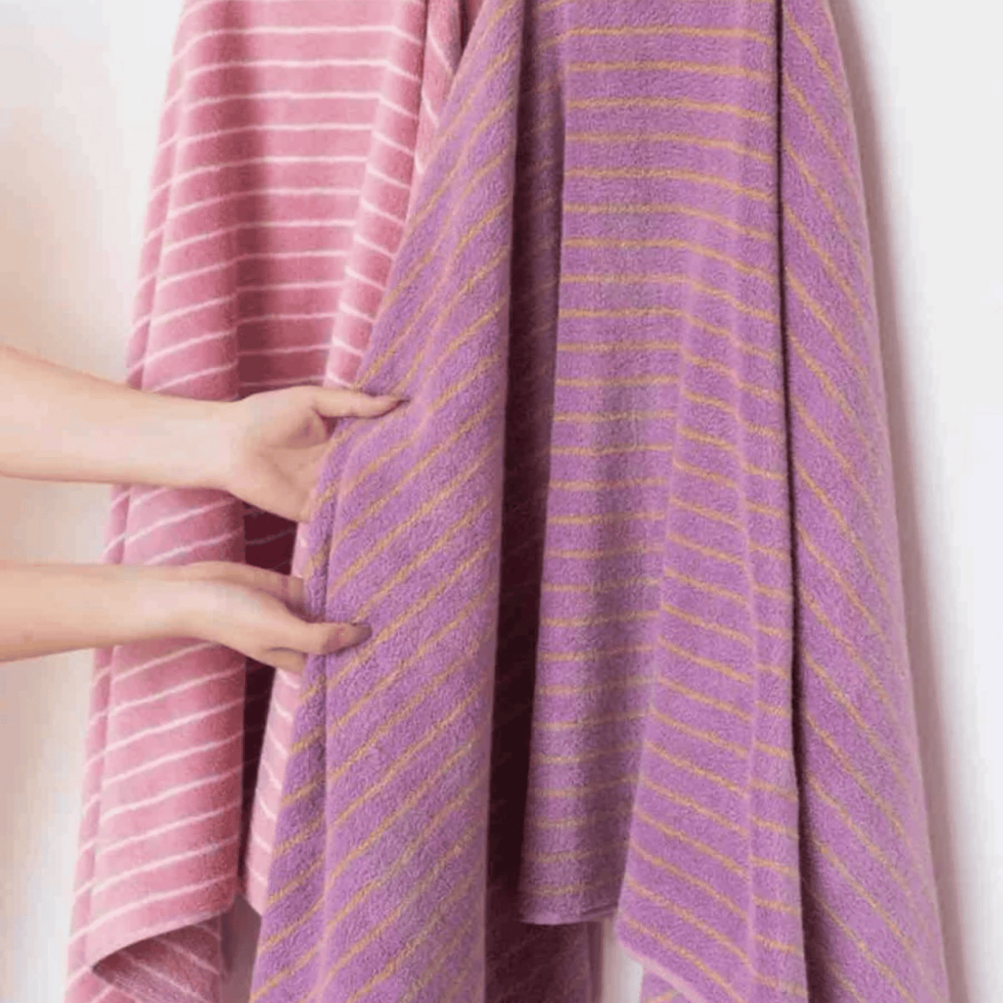 Handdoek met Retro Streeppatroon voor Gezicht en Bad