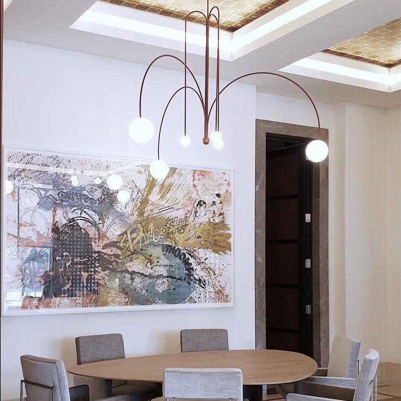 Hanglamp Art Deco met Boogvormige Armen en Glazen Bollen