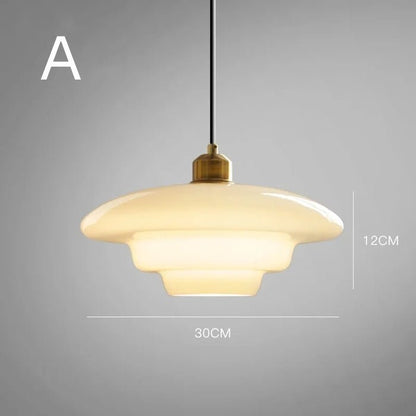 Hanglamp Art Deco met Gelaagde Glazen Kap en Messing Fitting