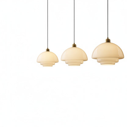 Hanglamp Art Deco met Gelaagde Glazen Kap en Messing Fitting