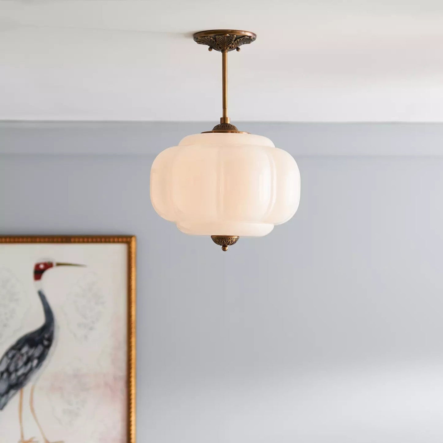 Hanglamp Art Deco met Geribbelde Glazen Kap en Gegoten Metalen Rozet
