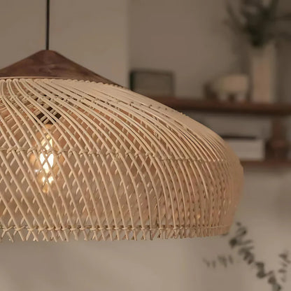 Hanglamp Bohemian met Gevlochten Kap en Houten Detail