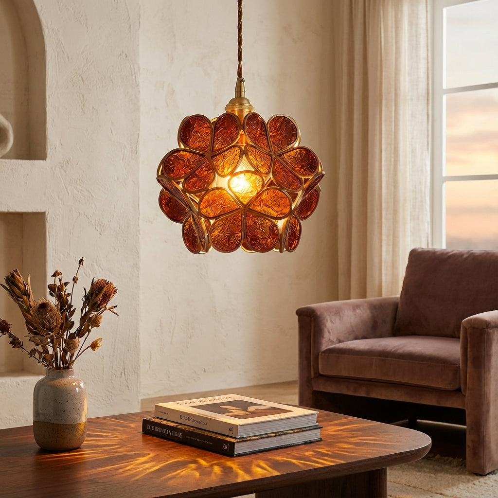 Hanglamp Bohemian met Glazen Bloemenkap en Messing Frame