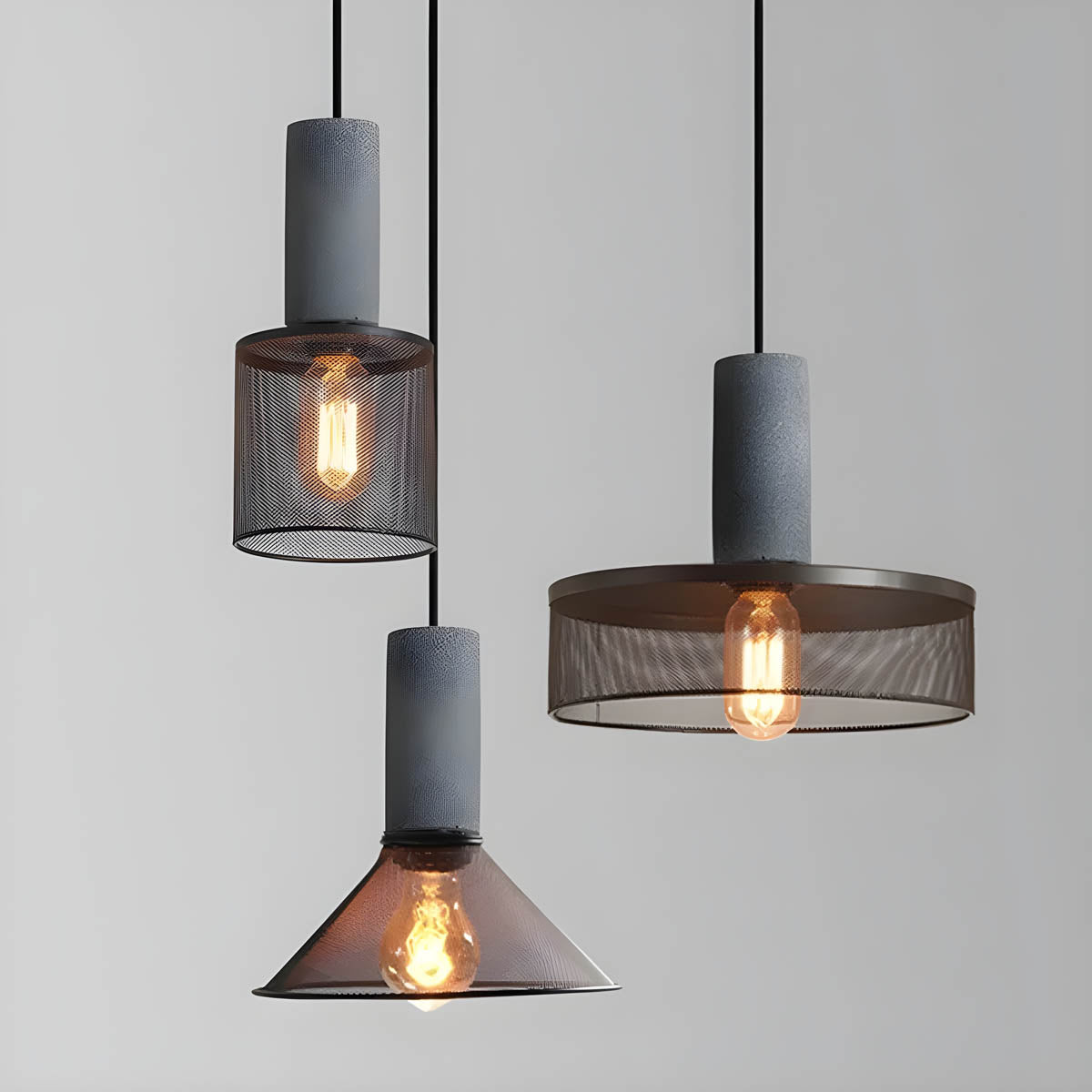 Hanglamp Industrieel met Betonnen Fitting en Metalen Gaaskap