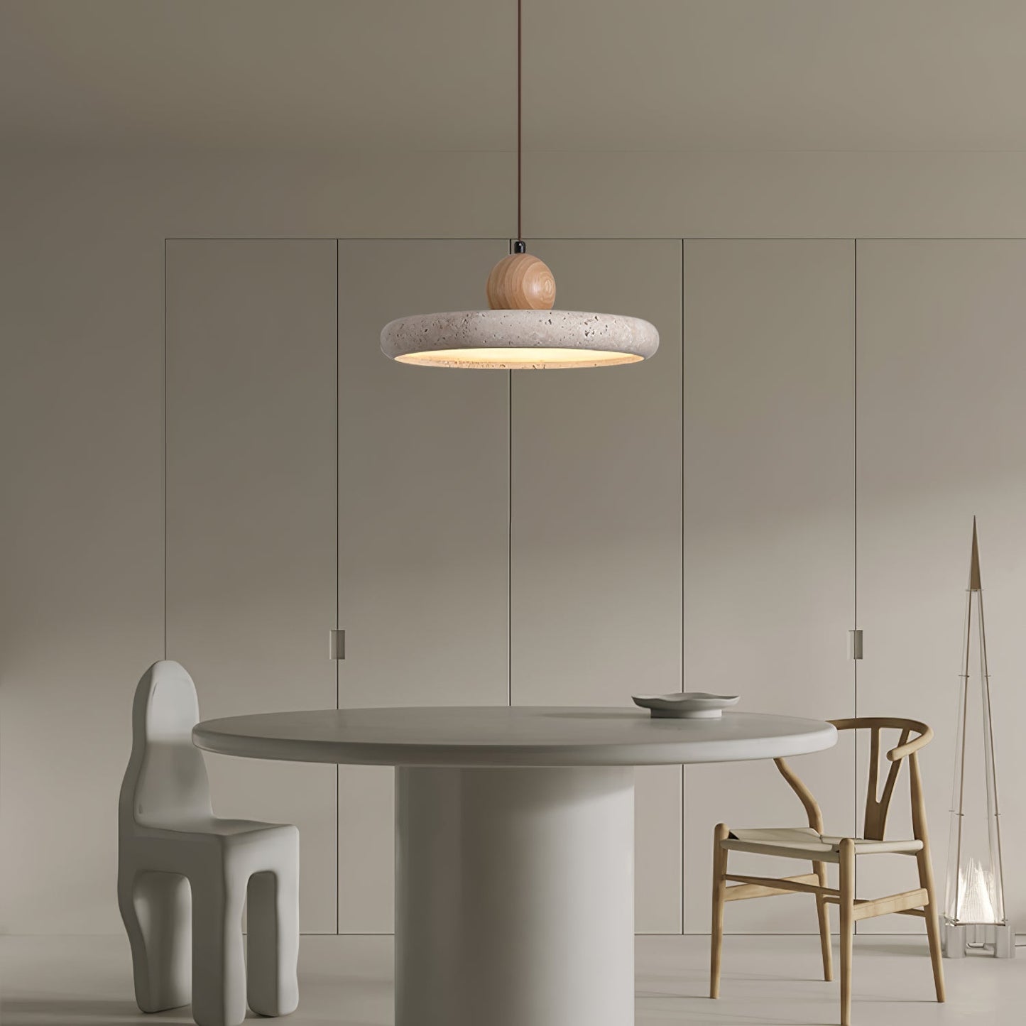 Hanglamp Minimalistisch met Ronde Travertijn Kap en Houten Accent