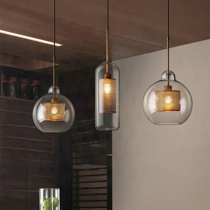 Hanglamp Modern met Glazen Bol en Geperforeerde Metalen Kap