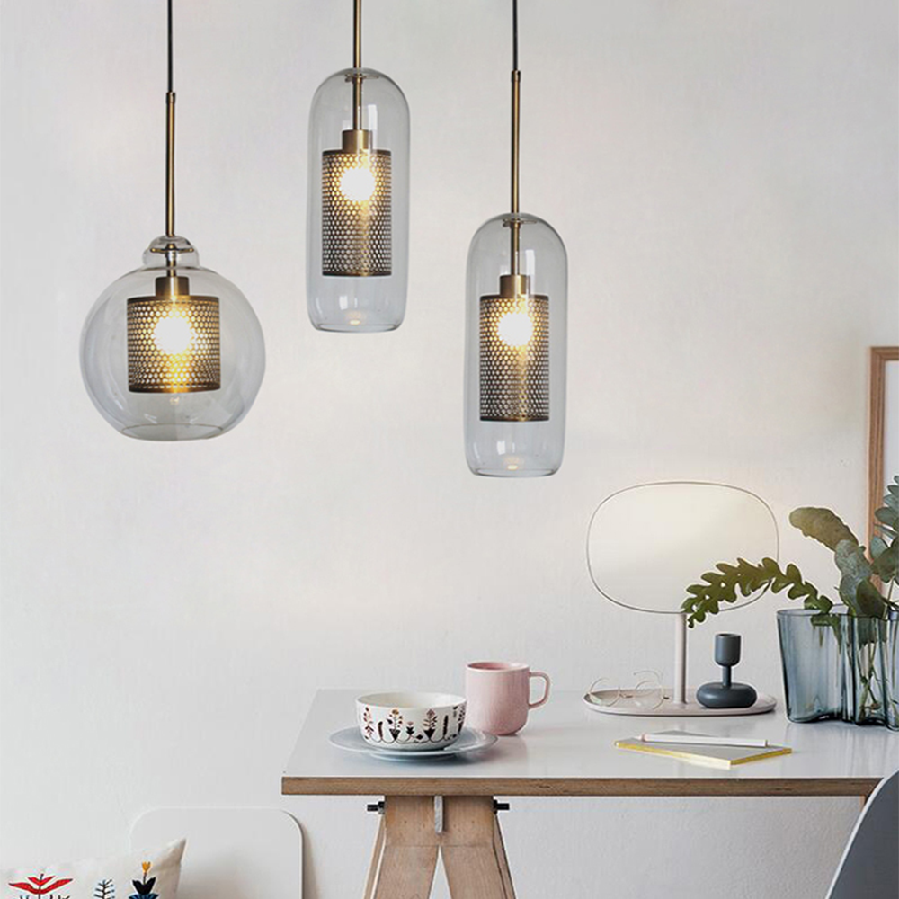 Hanglamp Modern met Glazen Bol en Geperforeerde Metalen Kap
