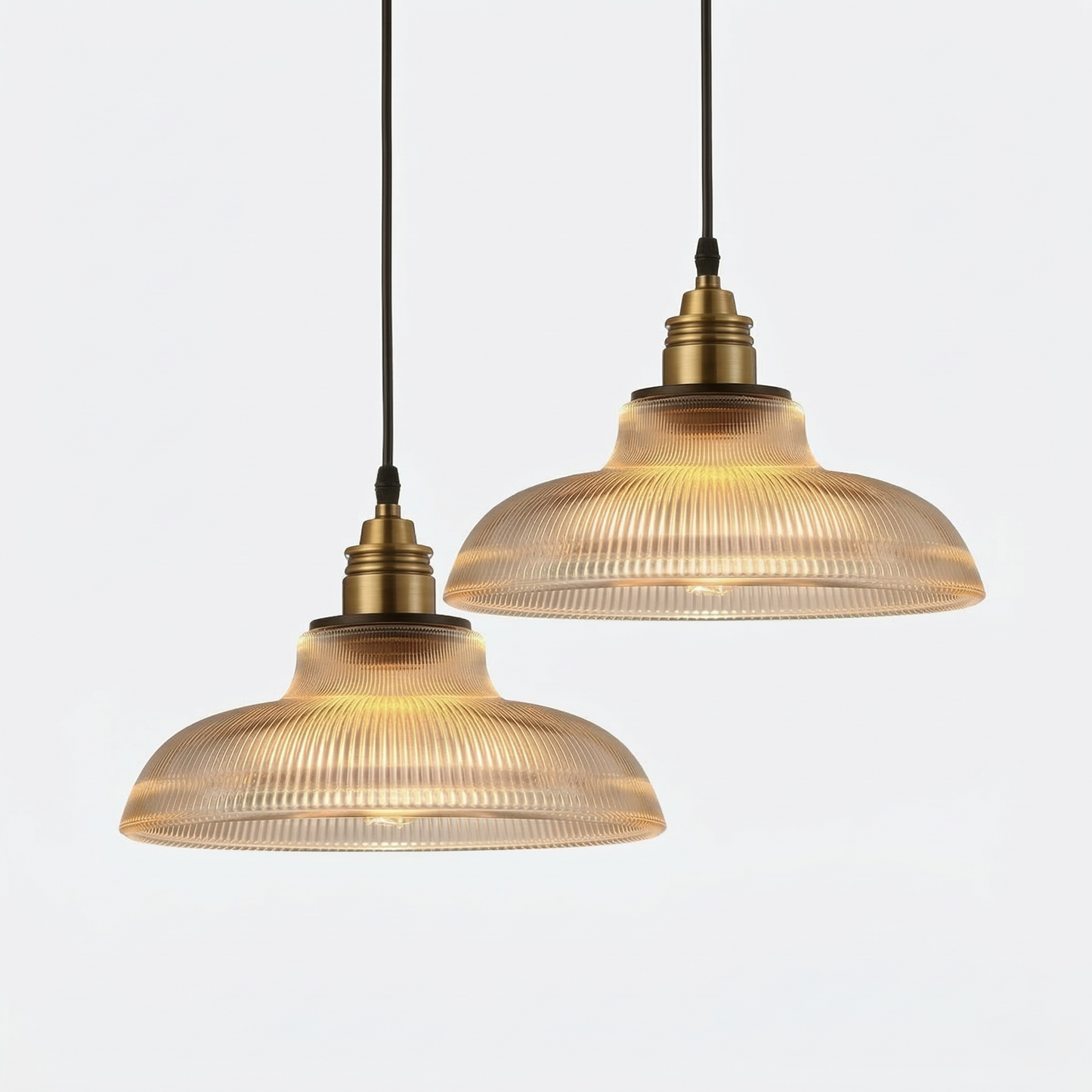 Hanglamp Retro met Geribbelde Glazen Kap en Messing Fitting