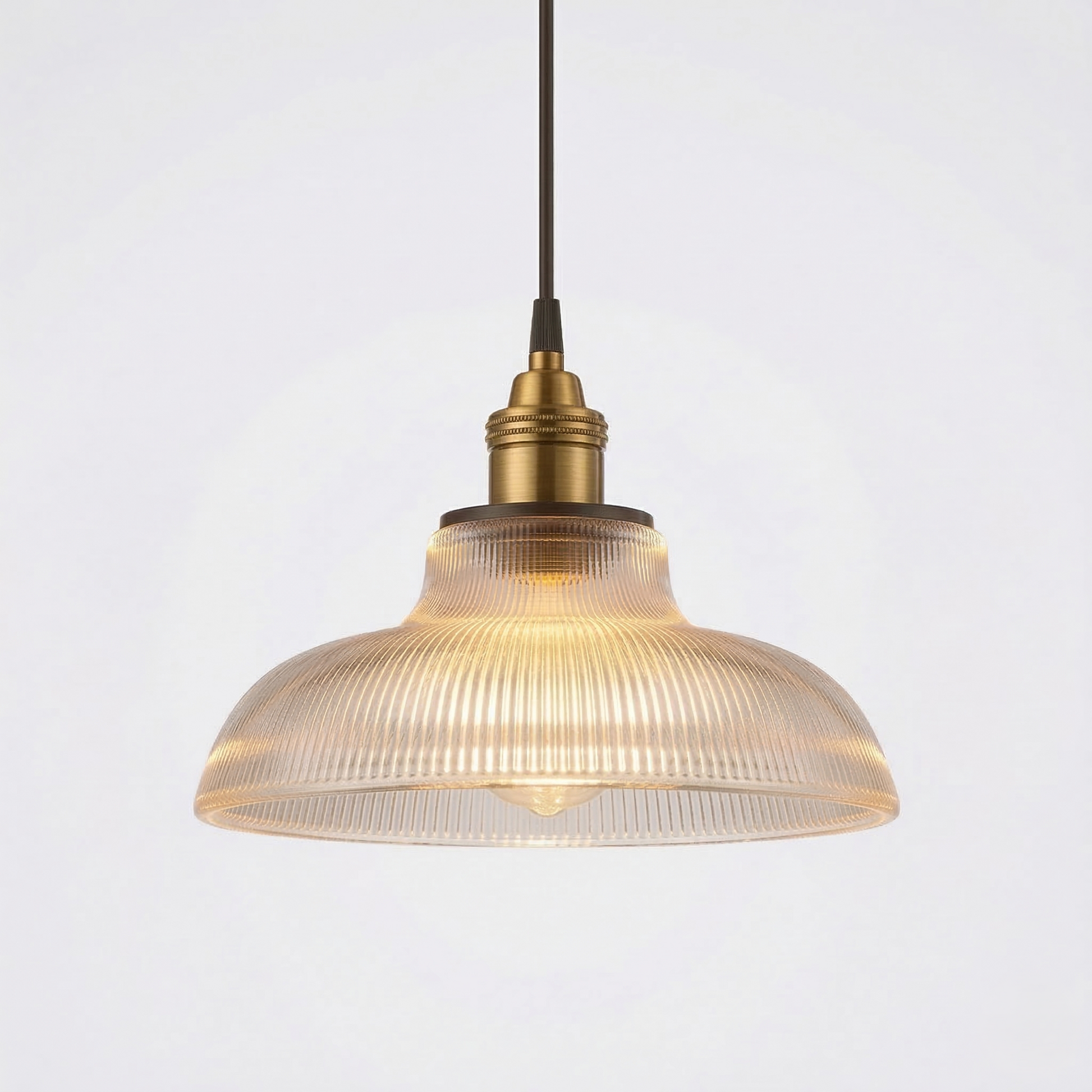 Hanglamp Retro met Geribbelde Glazen Kap en Messing Fitting