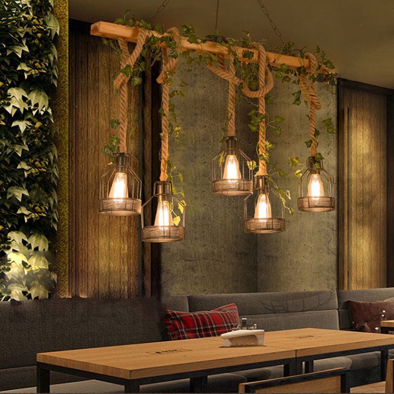 Hanglamp Rustiek met Houten Balk, Touwophang en Metalen Kooikappen