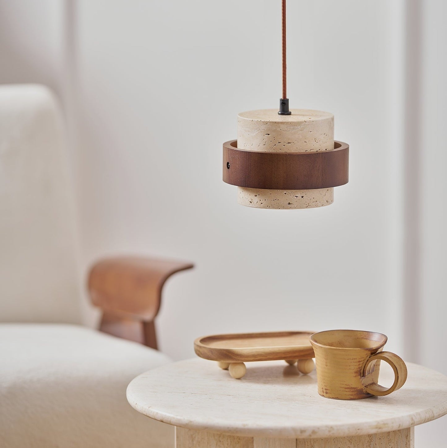 Hanglamp Rustiek met Travertijn Kap en Houten Ring