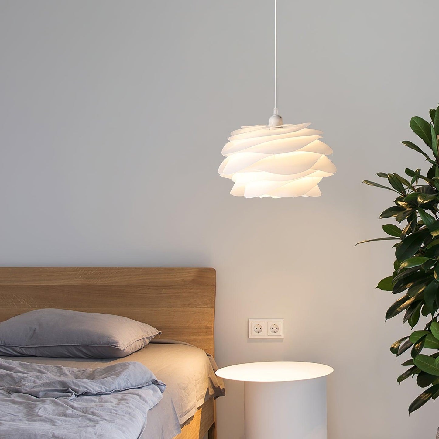 Hanglamp Scandinavisch met Bloemenkap van Gebogen Lamellen