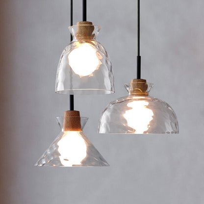 Hanglamp Scandinavisch met Geribbeld Glas en Houten Fitting
