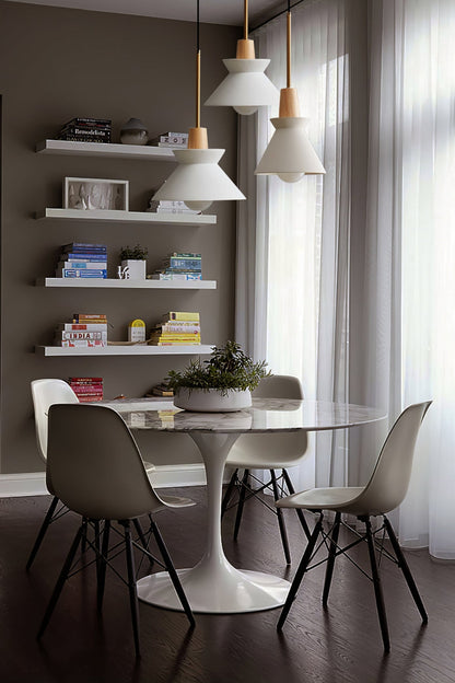 Hanglamp Scandinavisch met Houten Detail en Conische Kap