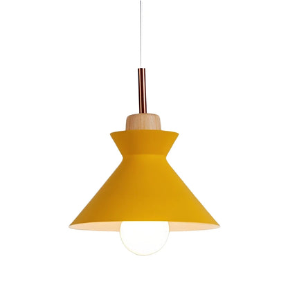 Hanglamp Scandinavisch met Houten Fitting en Metalen Kap