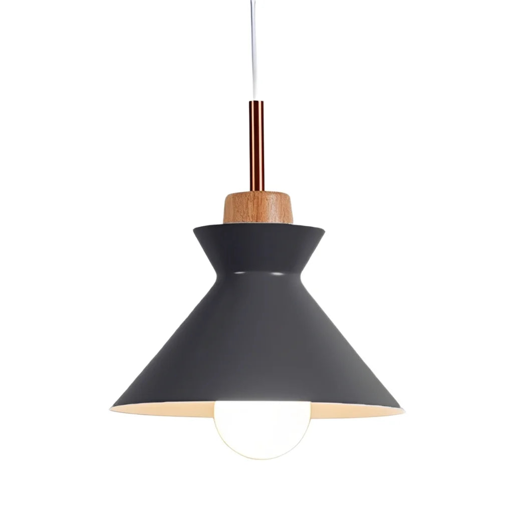 Hanglamp Scandinavisch met Houten Fitting en Metalen Kap