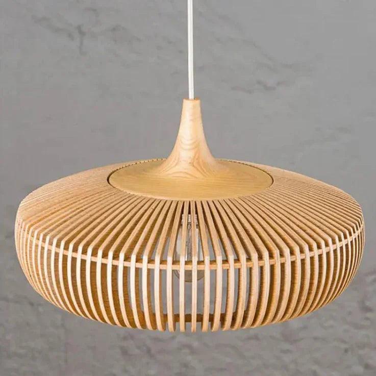 Hanglamp Scandinavisch met Houten Lattenwerk en Ronde Kap