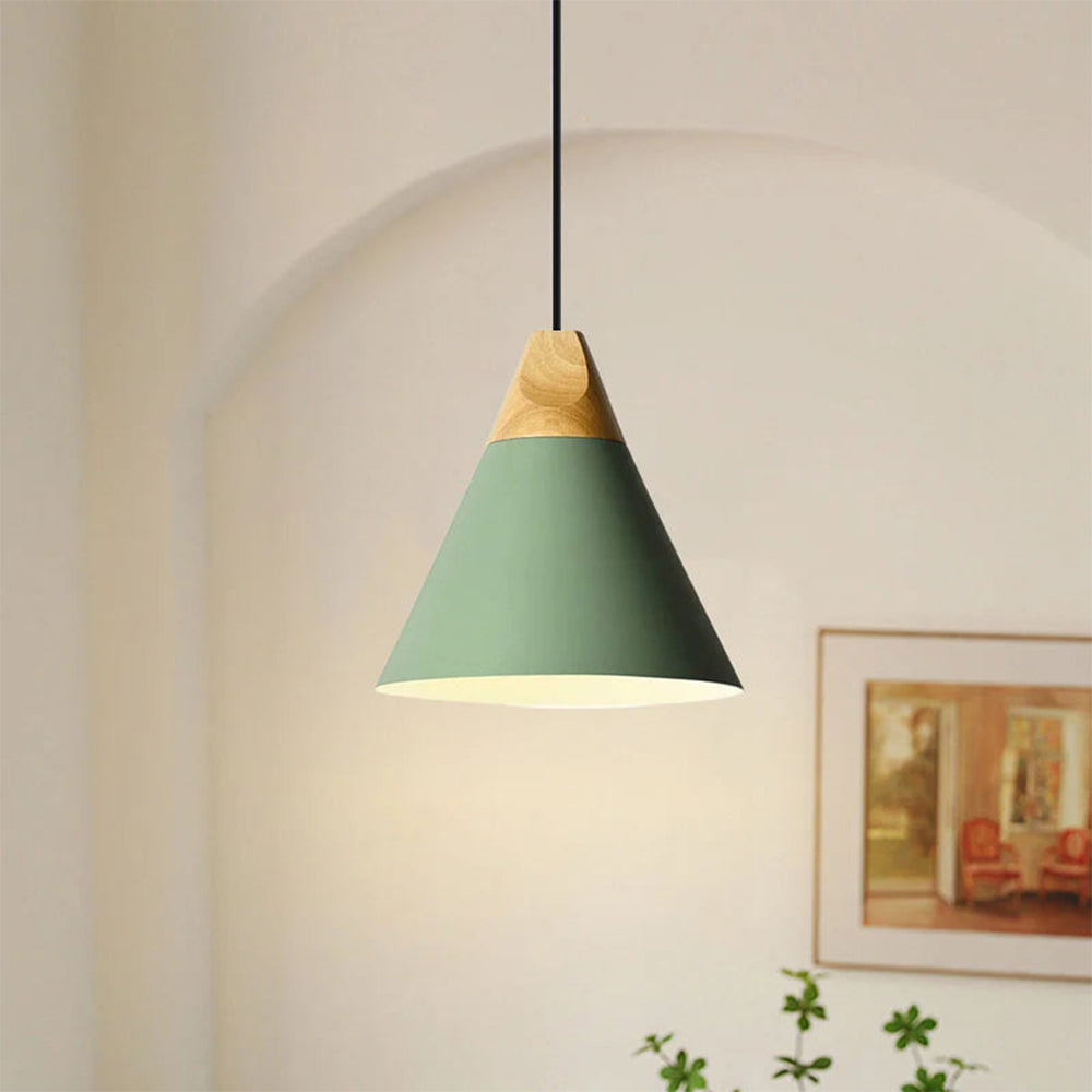 Hanglamp Scandinavisch met Houten Top en Conische Kap