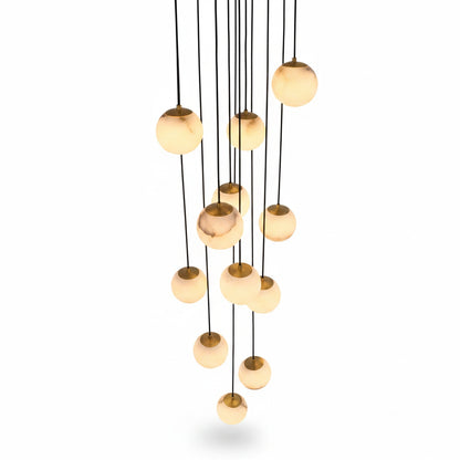 Hanglamp Trap Modern met Marmeren Glazen Bollen en Messing Afwerking
