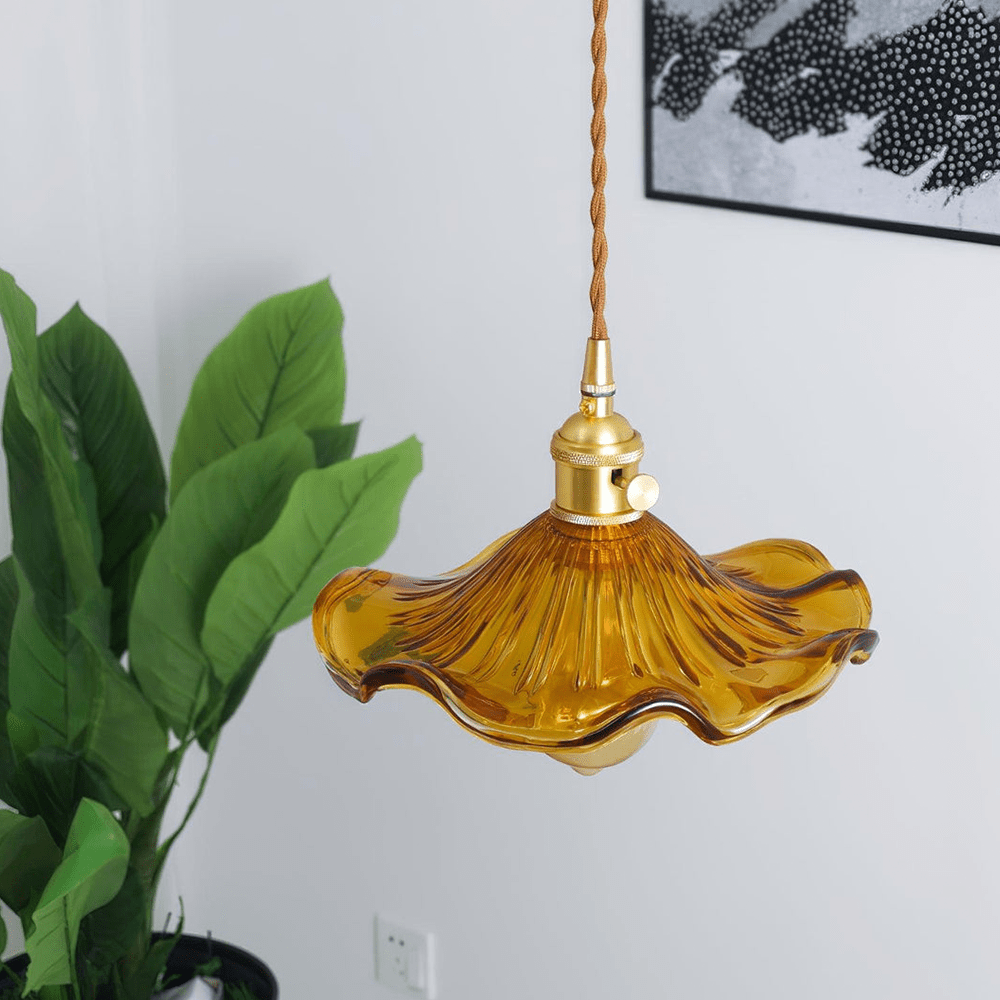 Hanglamp Vintage met Bloemvormige Glazen Kap en Messing Fitting