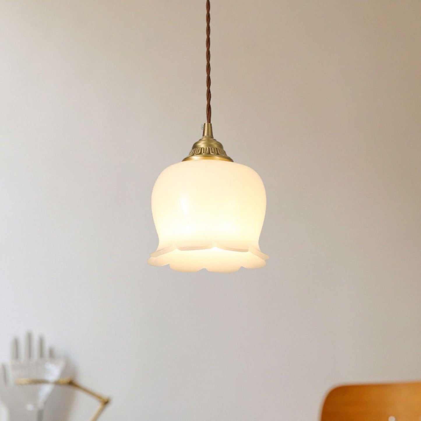 Hanglamp Vintage met Bloemvormige Glazen Kap en Messing Fitting