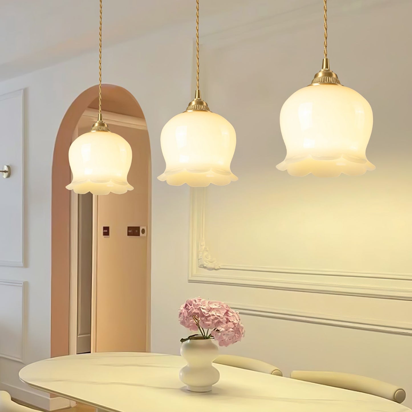 Hanglamp Vintage met Bloemvormige Glazen Kap en Messing Fitting